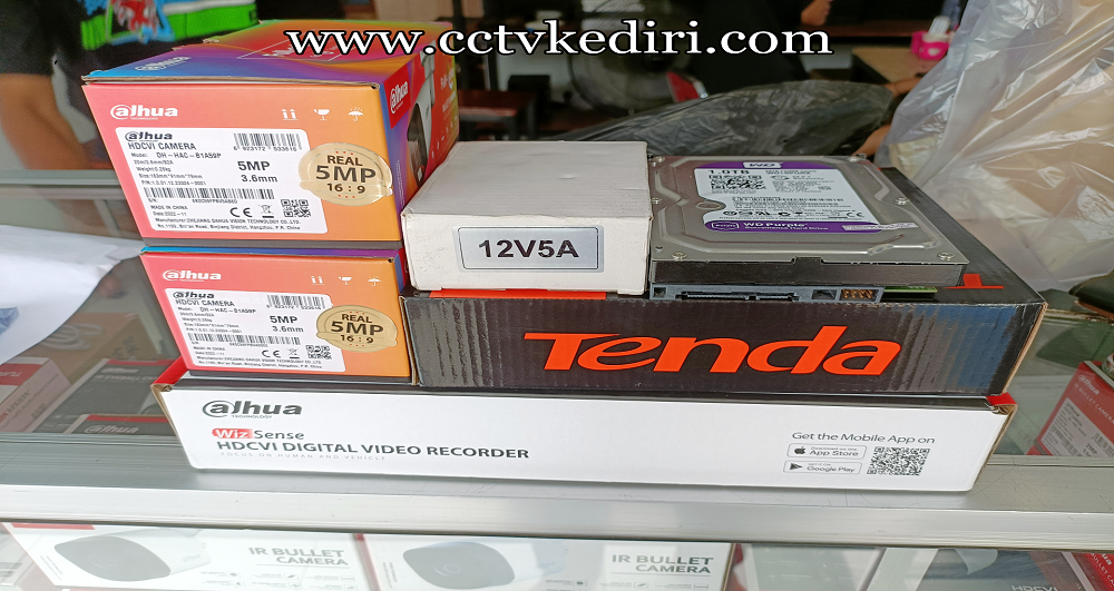 <p>CCTV merupakan alat untuk dijadikan keamanan atau pengawasan disaat kehilangan barang, perampokan, kerusakan barang dan lain sebagainya. Kamera dapat mengetahui kondisi sesuai dengan waktu dan tanggal sesuai dengan kejadian karena hasil rekaman CCTV tidak dapat direkayasa oleh manusia, rekaman tersebut mutlak dapat dijadikan barang bukti tindakan kejahatan yang terjadi dilokasi.</p>